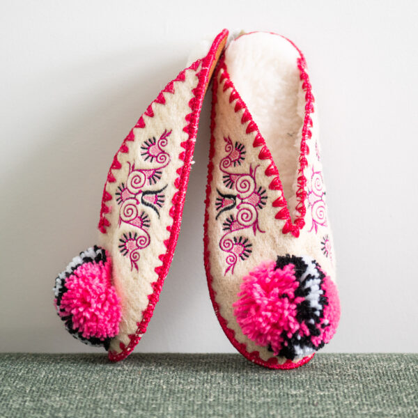 Griekse wollen sloffen pompon